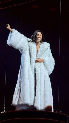 © x.com/benexplained
