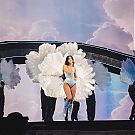 Filename=008.jpg
Filesize=367KiB
Dimensions=1080x1350
Date added=May 28, 2025 008.jpg