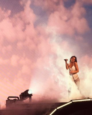 © instagram.com/taylorverse1a
