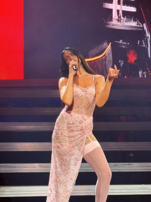 © instagram.com/em.dec
