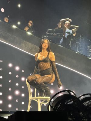 © x.com/barbaramayi
