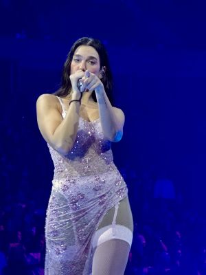 © x.com/alexxalexalexxx
